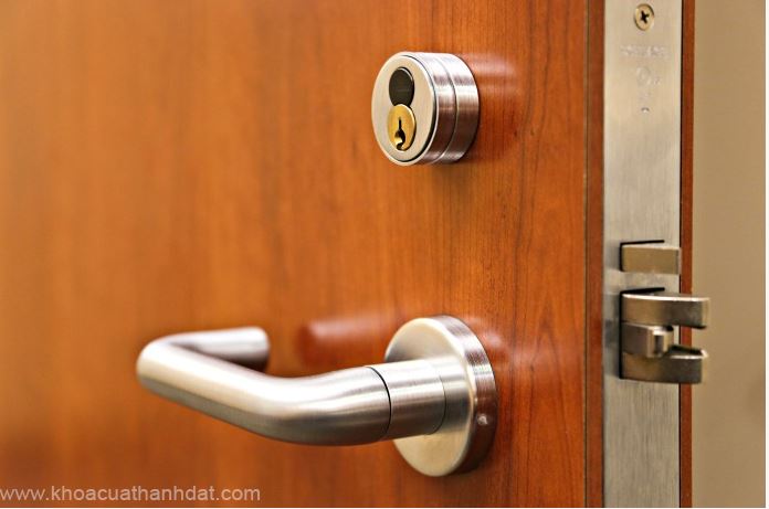 Nhận biết ổ khóa kém chất lượng